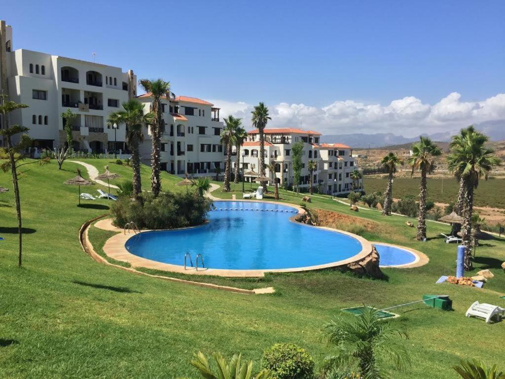 Superbe Appartement Neuf En Residence Avec Piscine Cabo Negro Exterior photo